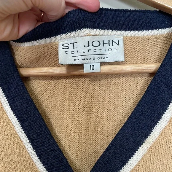 Vintage St. John Embroidered Long Sleeve Button Up Cardigan Brown 10 - Picture 3 of 7